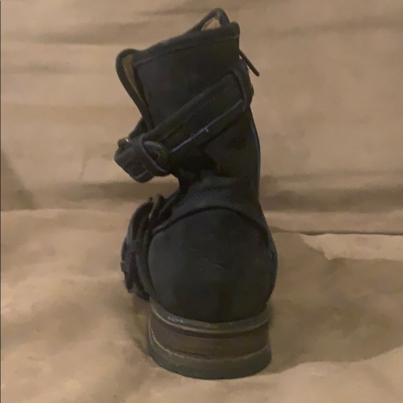 Gorgeous Italian Leather Navy Blue Ugg Moto Boots - Picture 10 of 13